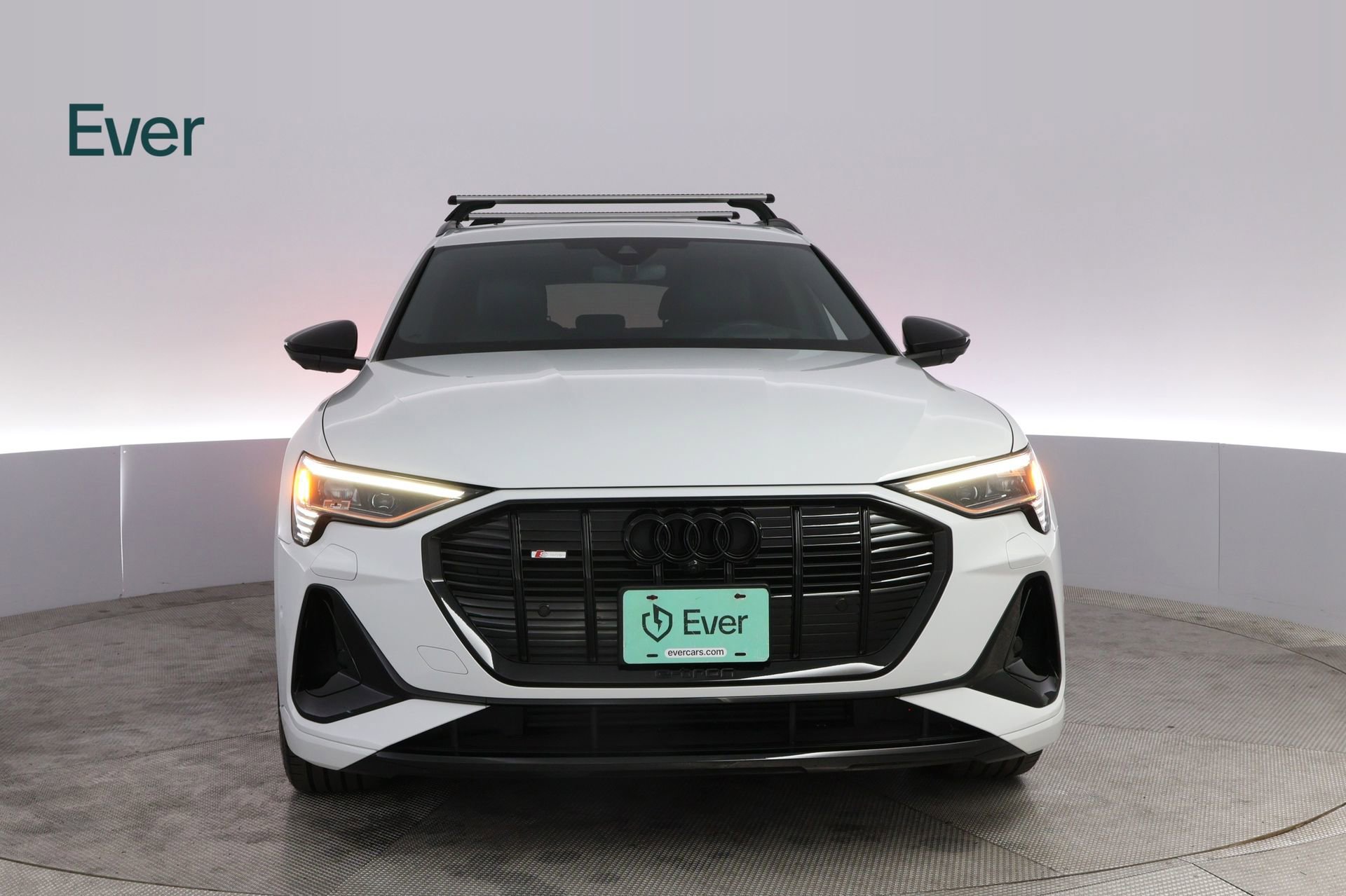 Used 2023 Audi e-tron Chronos image 12