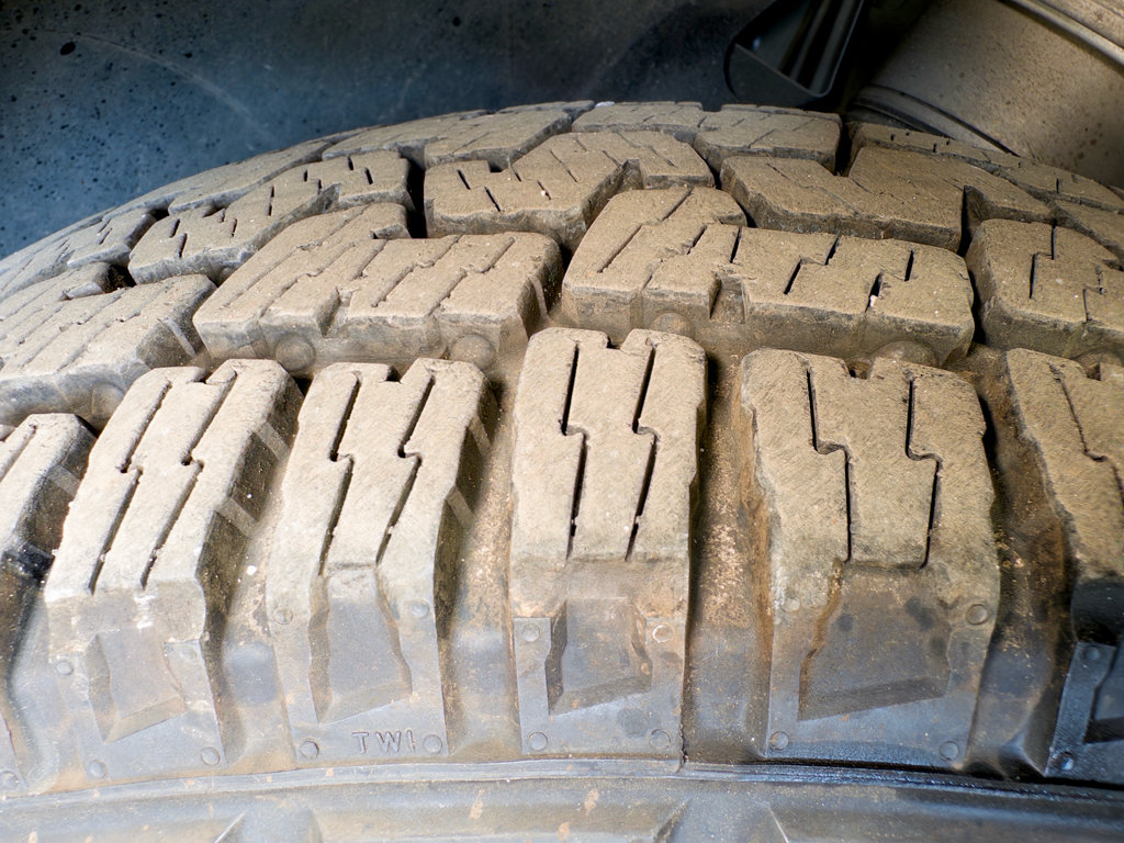 Used 2025 Rivian R1T Adventure Tri AWD/4WD image 33
