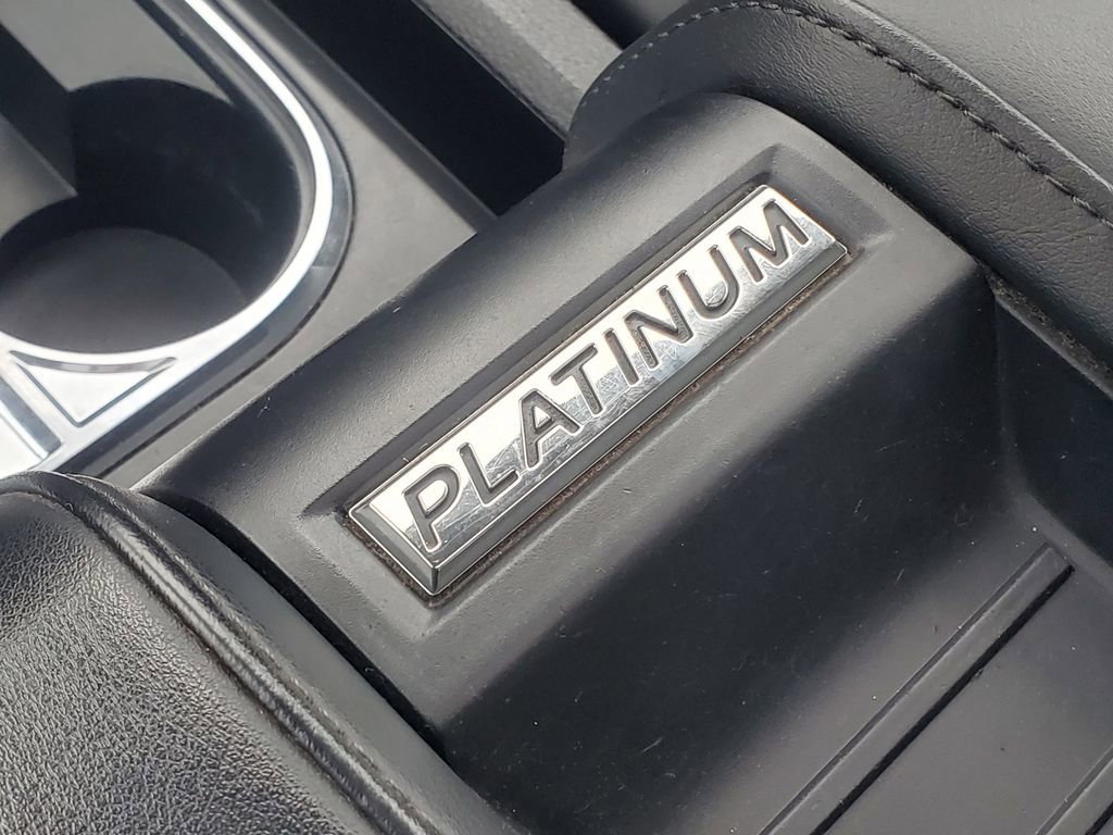 Used 2019 Toyota Tundra 4x4 CrewMax image 29