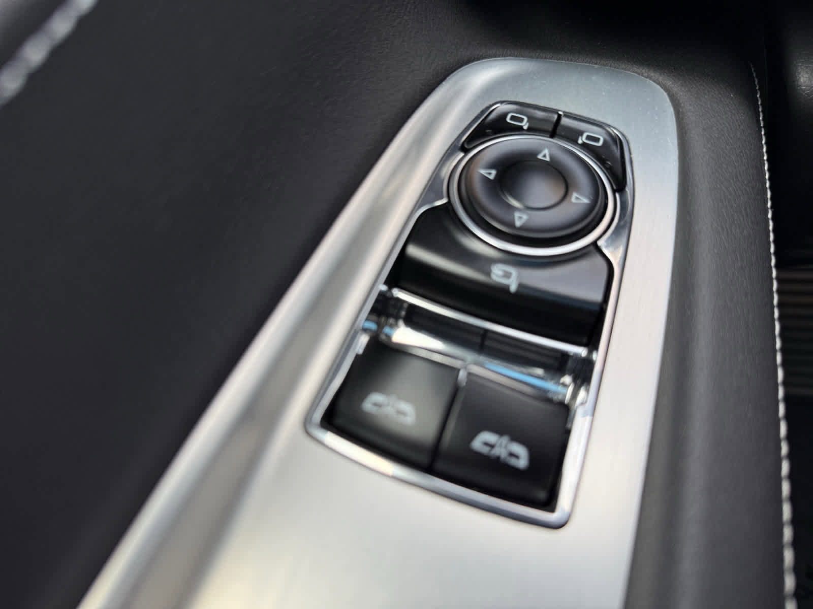 Used 2020 Chevrolet Corvette Stingray Preferred Cpe w/ 2LT Preferred Equipment Group image 24