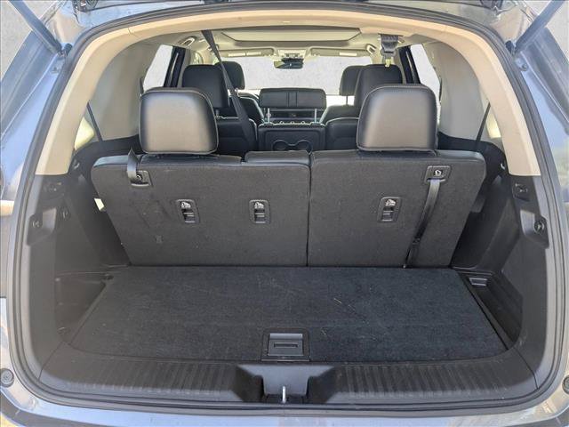 Used 2025 Honda Pilot Touring image 6