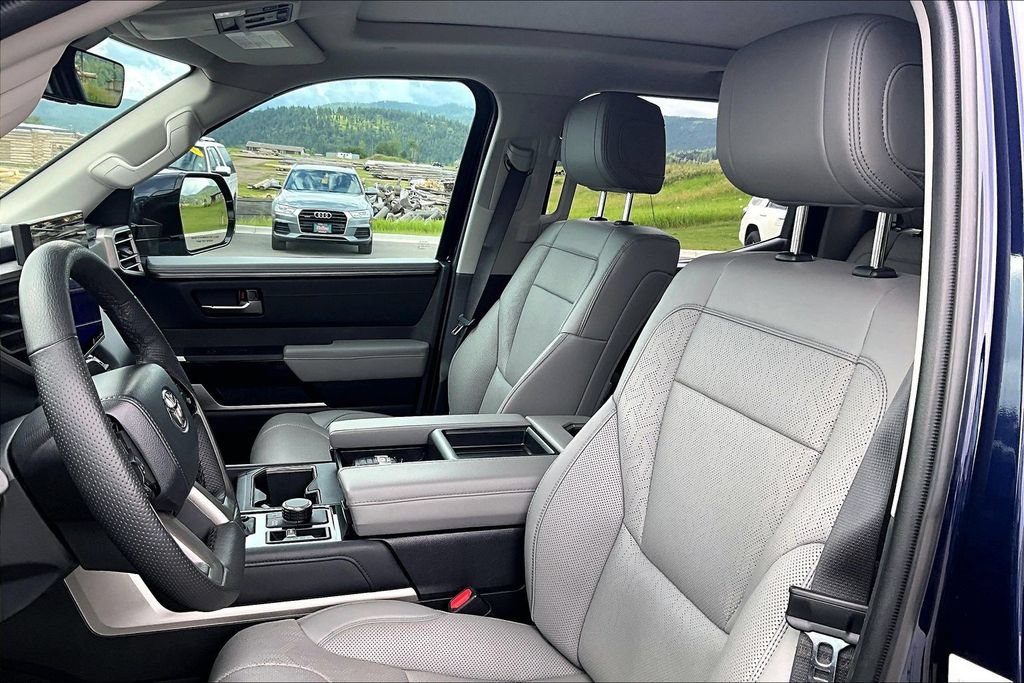 Used 2023 Toyota Tundra Limited AWD/4WD image 26