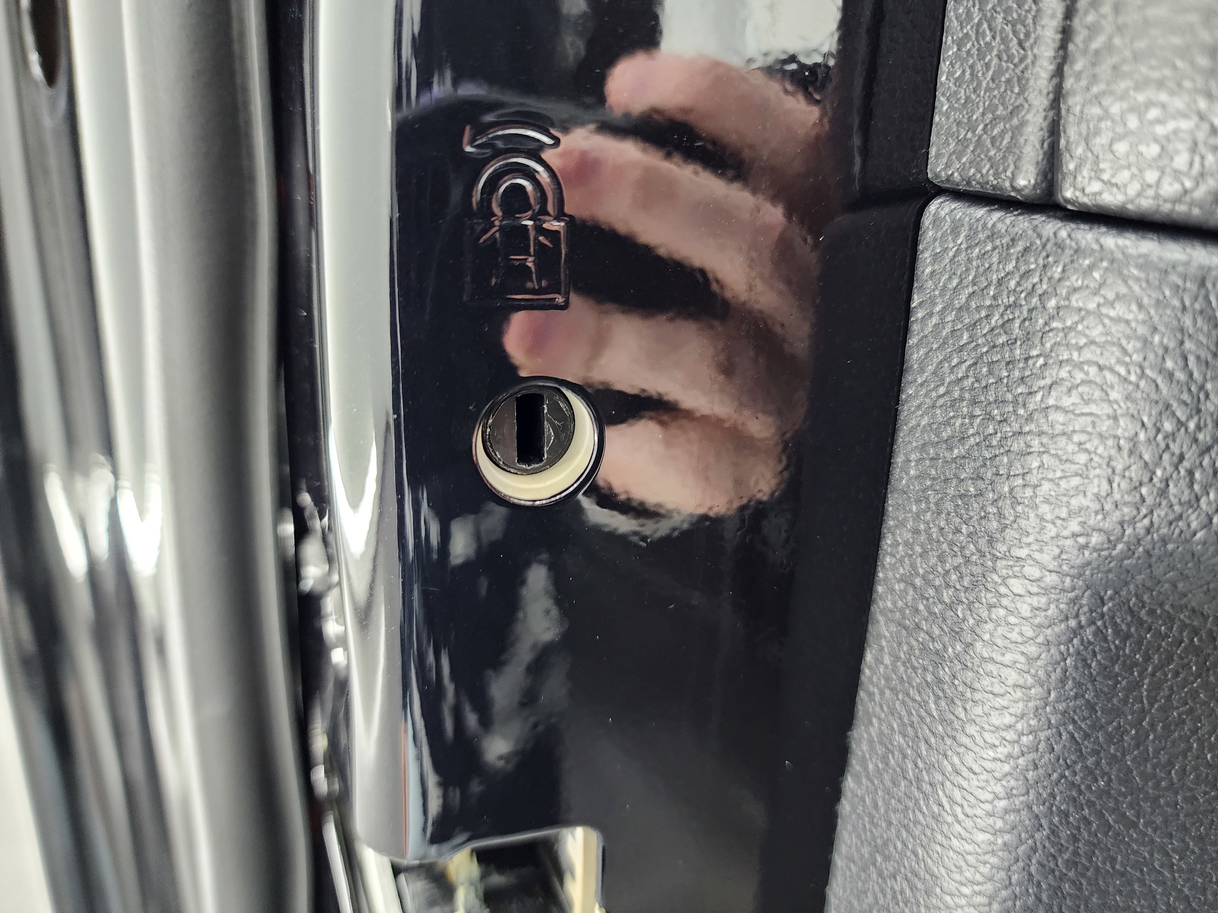 Used 2020 Ford F350 Lariat w/ Lariat Ultimate Package image 47