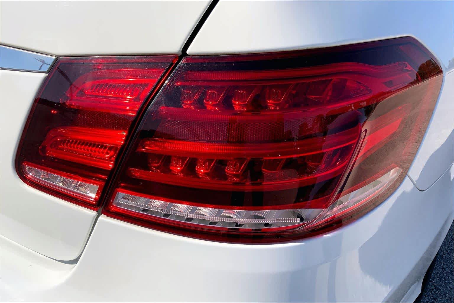 Used 2014 Mercedes-Benz E 350 Sedan image 30