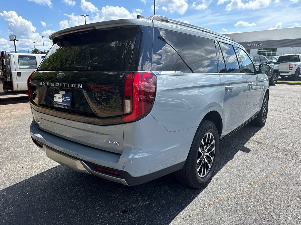 Used 2025 Ford Expedition Max Platinum AWD/4WD image 7