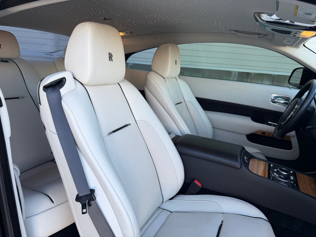 Used 2017 Rolls-Royce Wraith RWD image 30