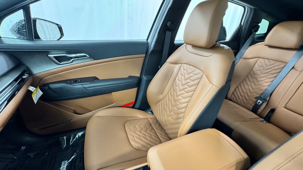 New 2026 Kia Sportage X-Line w/ X-Line Technology Package AWD/4WD image 13