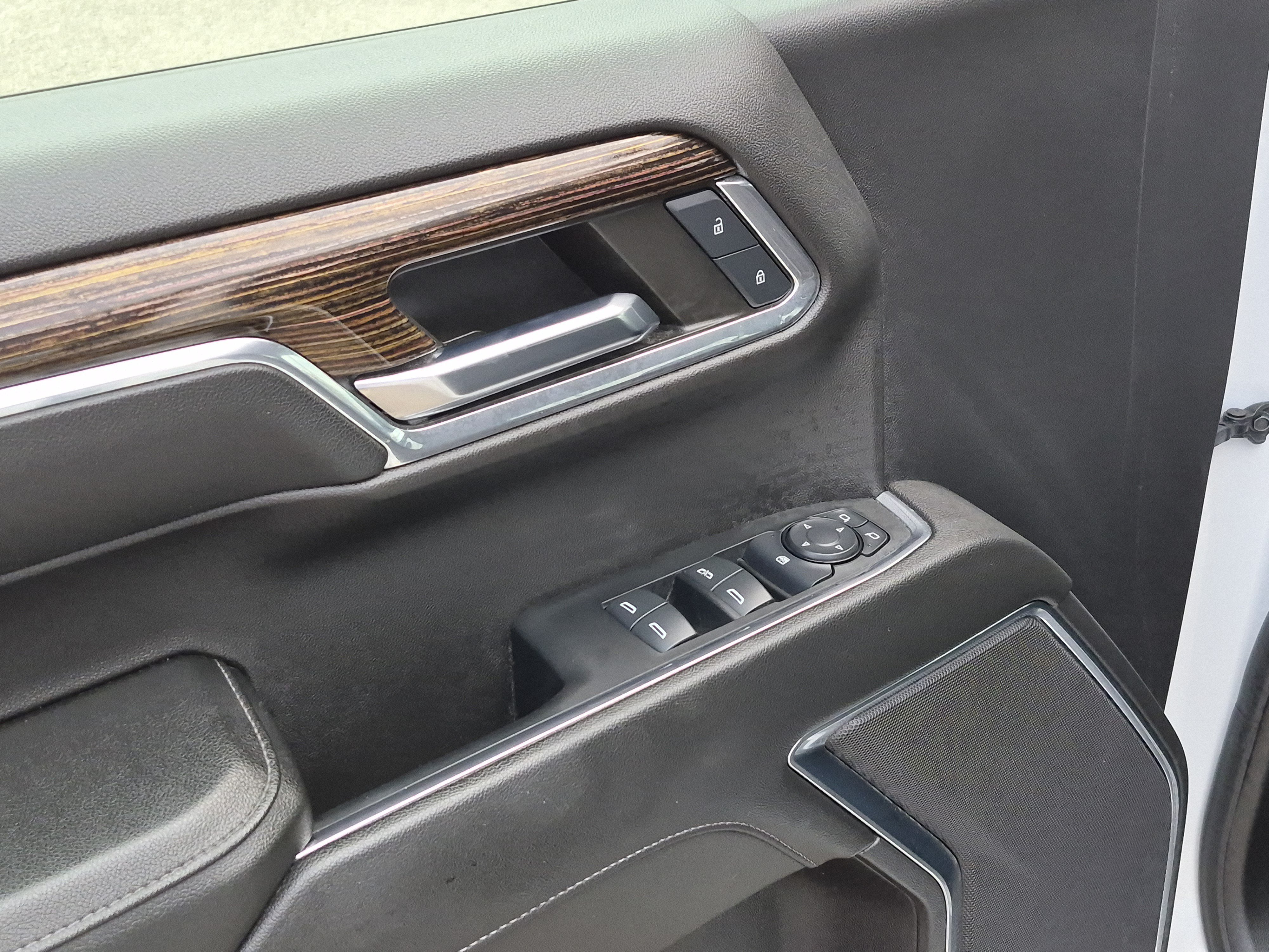 Used 2024 GMC Sierra 1500 Elevation RWD image 12