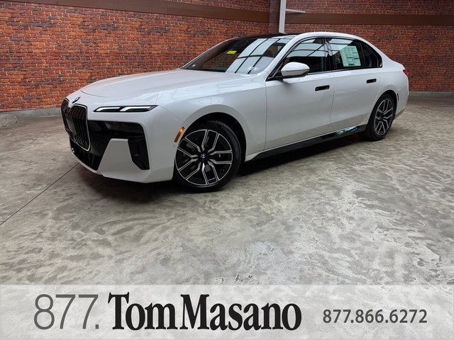 Used 2025 BMW 760i xDrive w/ Luxury Rear Seating Package