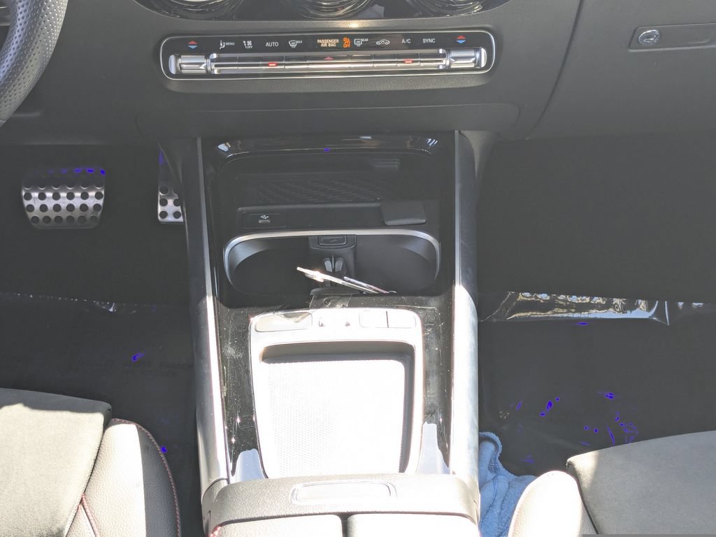 Certified 2024 Mercedes-Benz GLA 35 AMG 4MATIC image 6