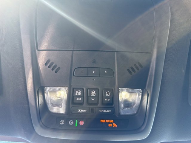 Used 2023 Buick Enclave Essence w/ Experience Buick Package image 24