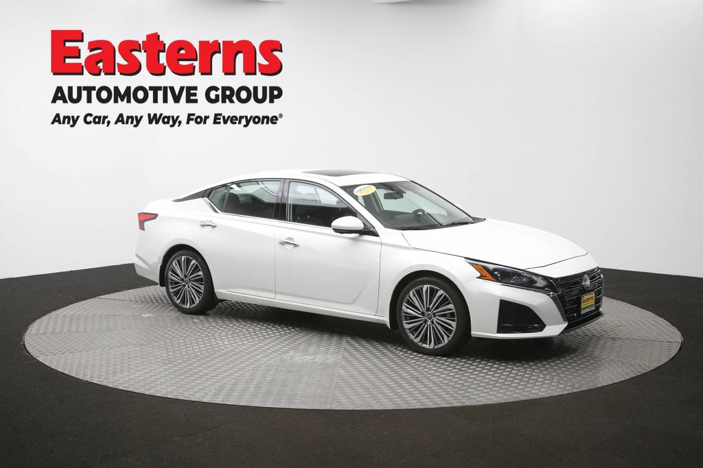Used 2023 Nissan Altima 2.5 SL FWD image 50