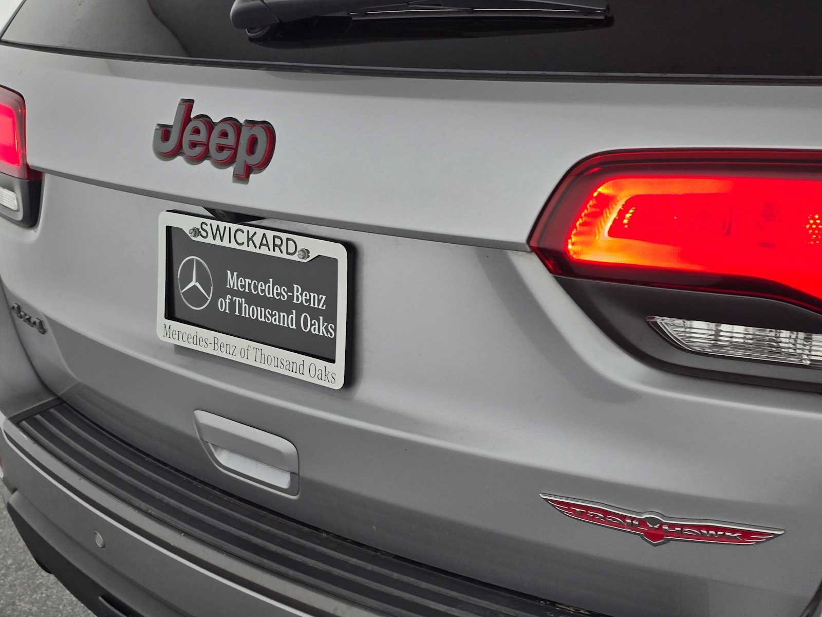 Used 2020 Jeep Grand Cherokee Trailhawk w/ Premium Lighting Group AWD/4WD image 13