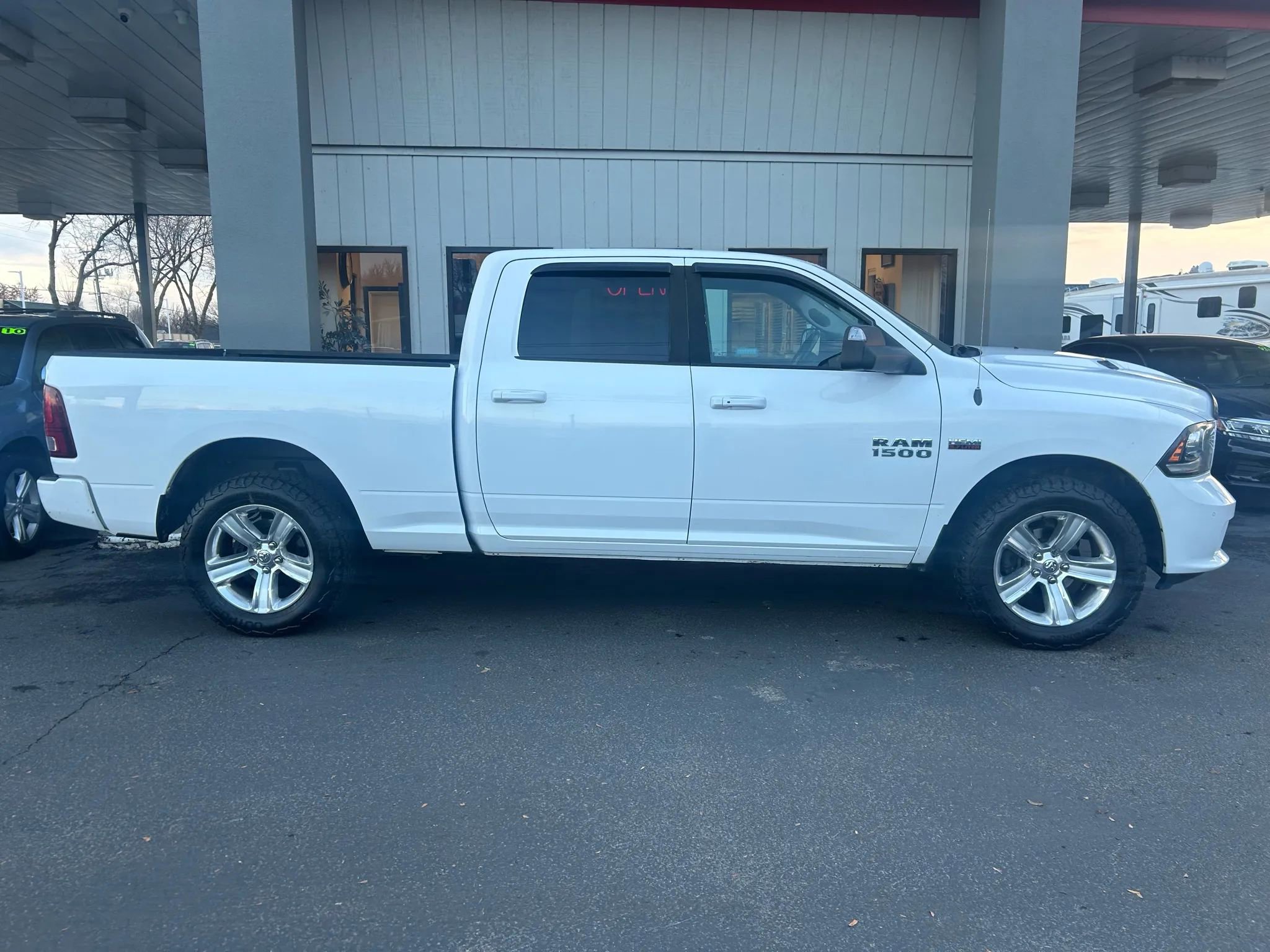 Used 2016 RAM 1500 Sport image 35