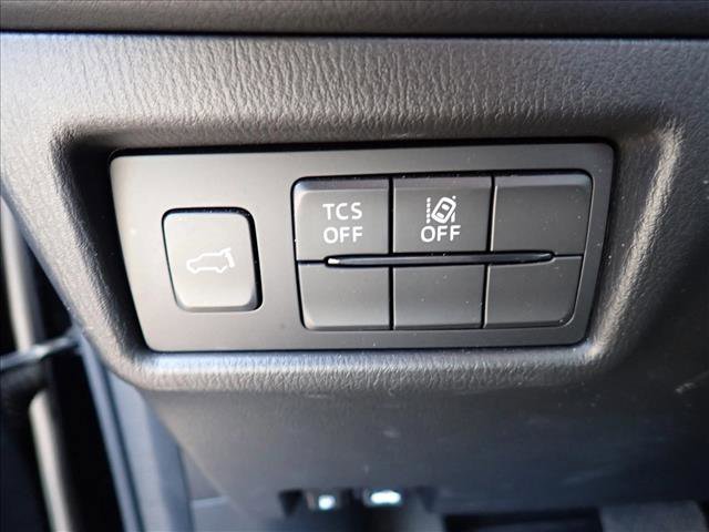 Used 2018 MAZDA CX-5 Touring w/ Preferred Equipment Package FWD image 14