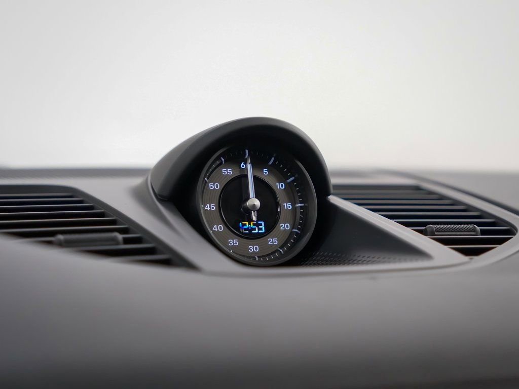 New 2026 Porsche Panamera Turbo image 30