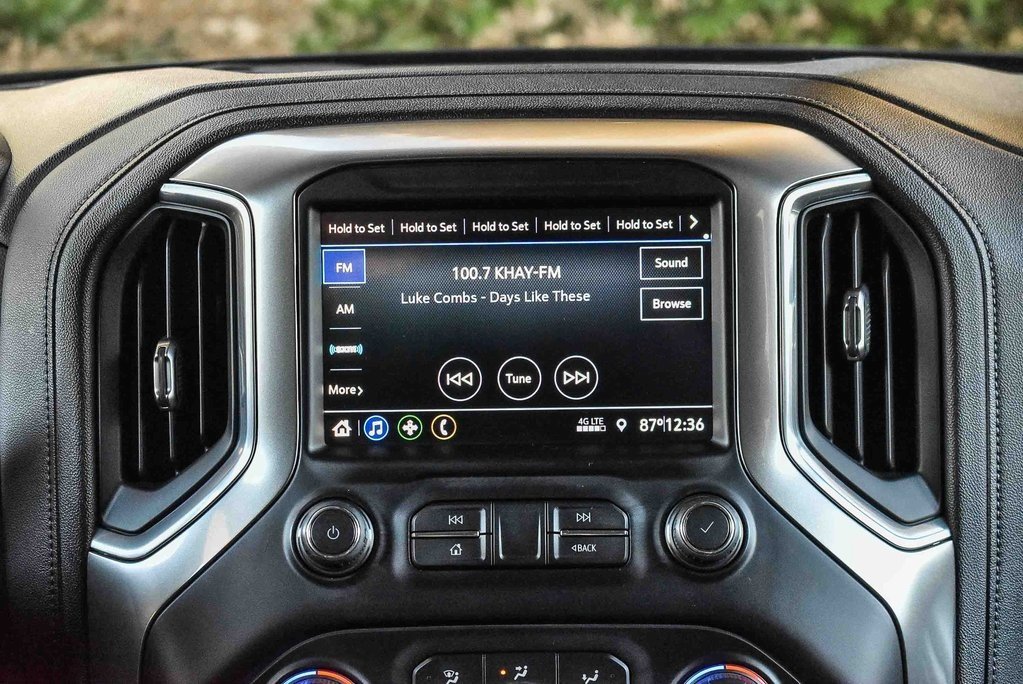 Used 2021 Chevrolet Silverado 1500 RST w/ Bed Protection Package image 13