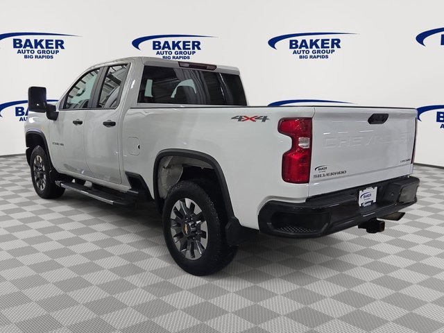 Used 2024 Chevrolet Silverado 2500 Custom w/ Custom Convenience Package image 5