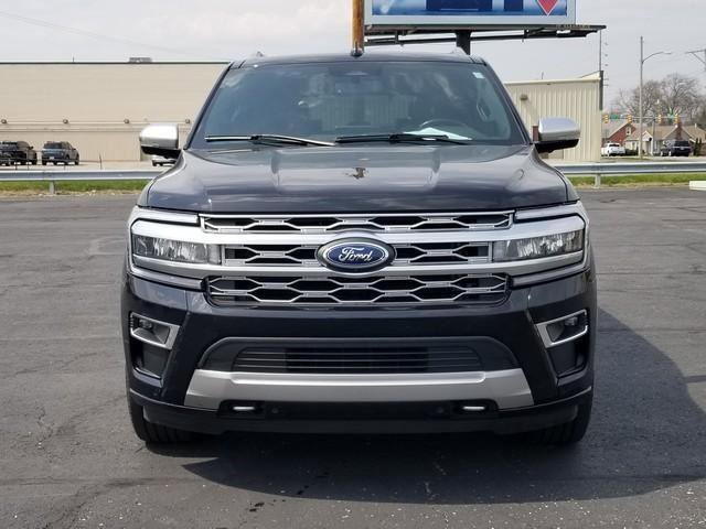 Used 2023 Ford Expedition Platinum AWD/4WD image 3