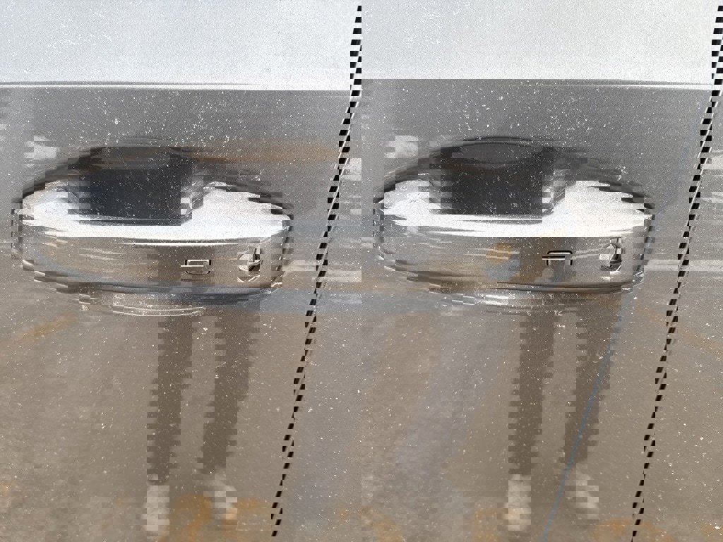 New 2026 Nissan Kicks SR image 10