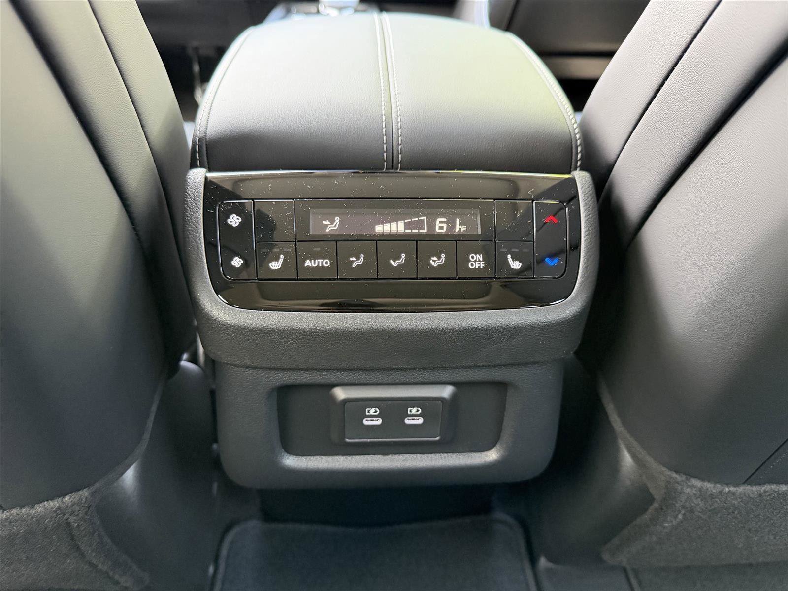 New 2027 INFINITI QX60 Luxe w/ Cargo Package FWD image 26