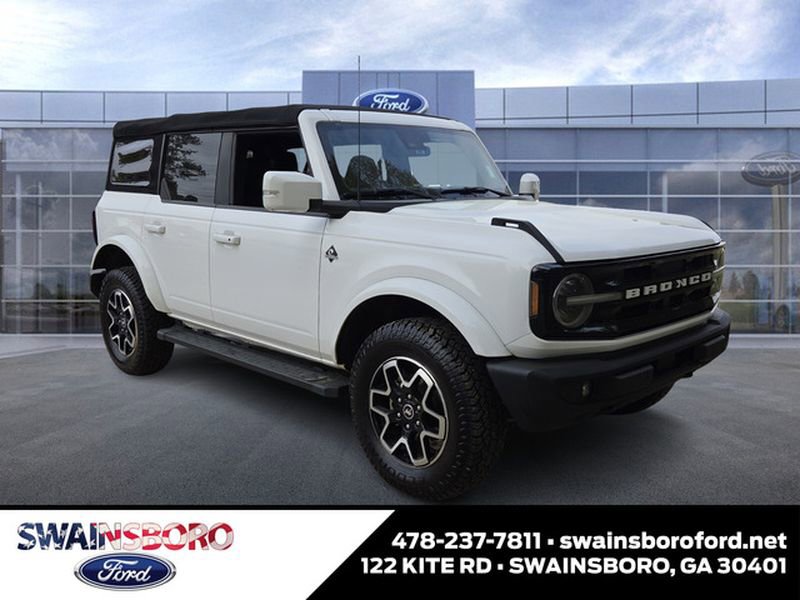 Used 2022 Ford Bronco Outer Banks image 1