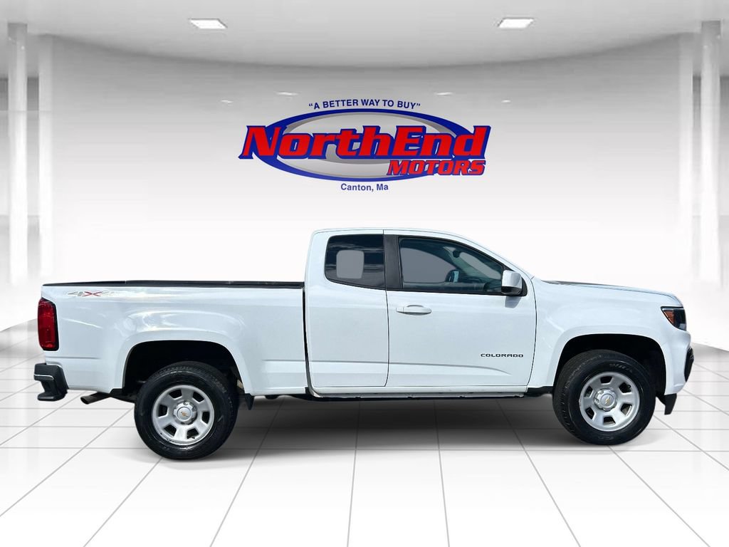 Used 2022 Chevrolet Colorado W/T w/ WT Convenience Package AWD/4WD image 2