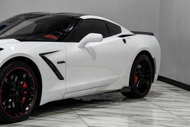 Used 2015 Chevrolet Corvette Stingray Coupe w/ 3LT Preferred Equipment Group RWD image 7