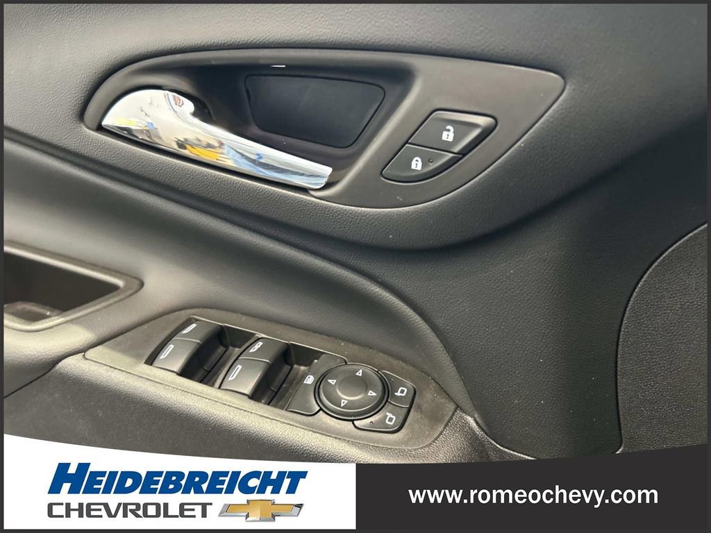 Certified 2024 Chevrolet Equinox LT image 11