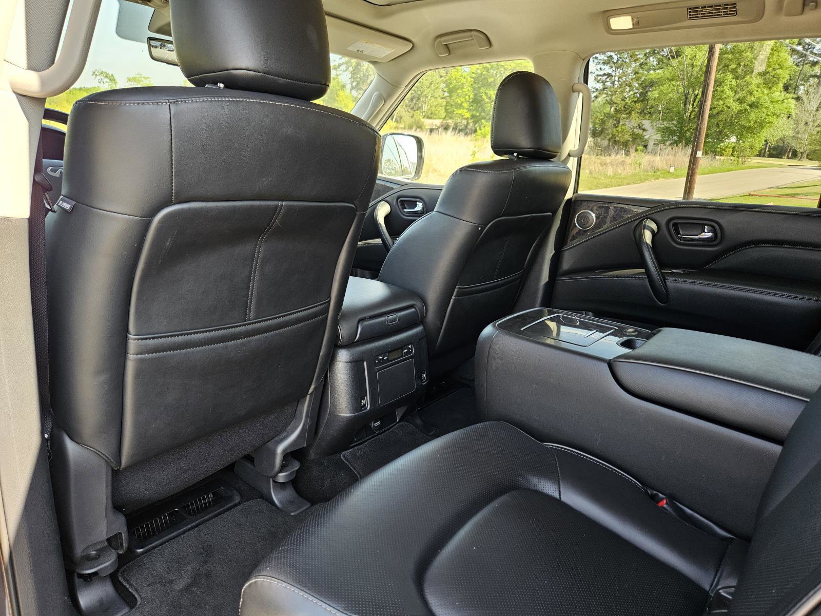 Used 2024 INFINITI QX80 Luxe image 29