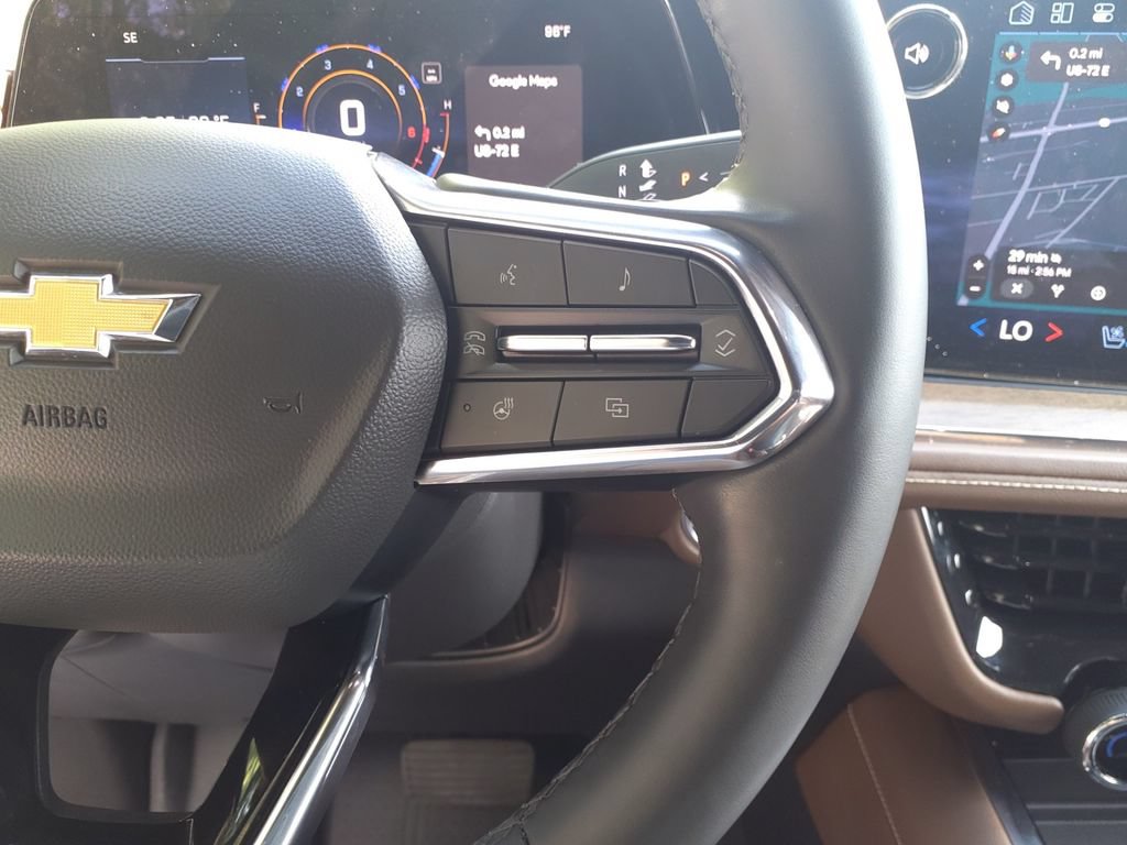 Used 2025 Chevrolet Tahoe High Country AWD/4WD image 30