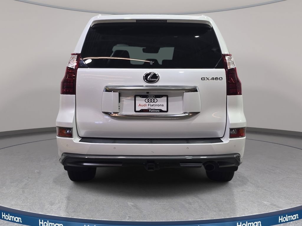 Used 2021 Lexus GX 460 Luxury w/ Sport Design Package AWD/4WD image 7