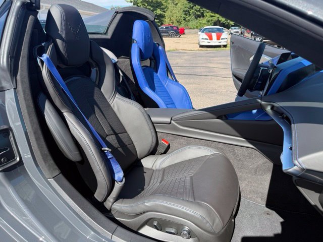 New 2027 Chevrolet Corvette Grand Sport w/ Z52 Sport Performance Package RWD image 13