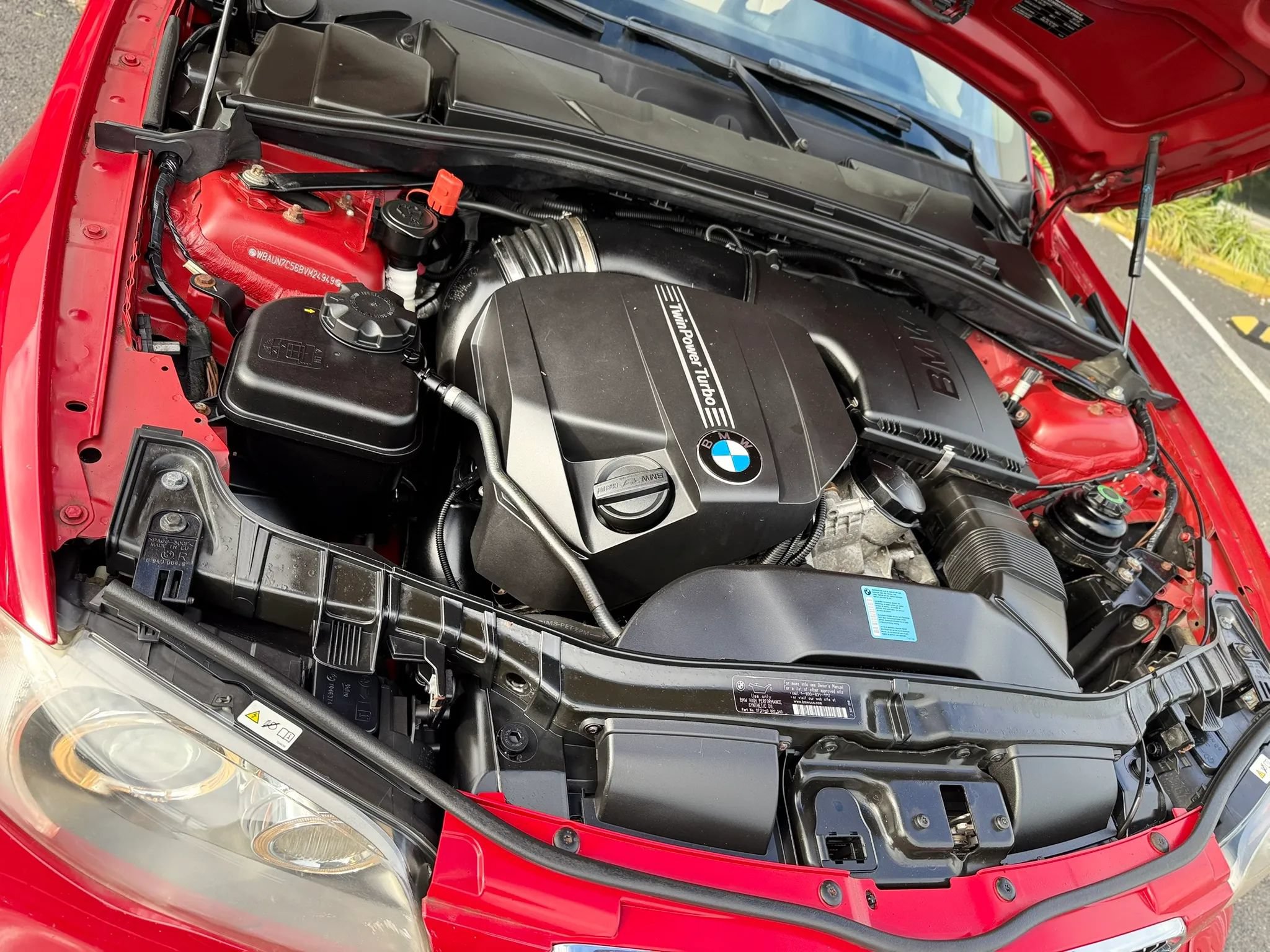 Used 2011 BMW 135i Convertible RWD image 40