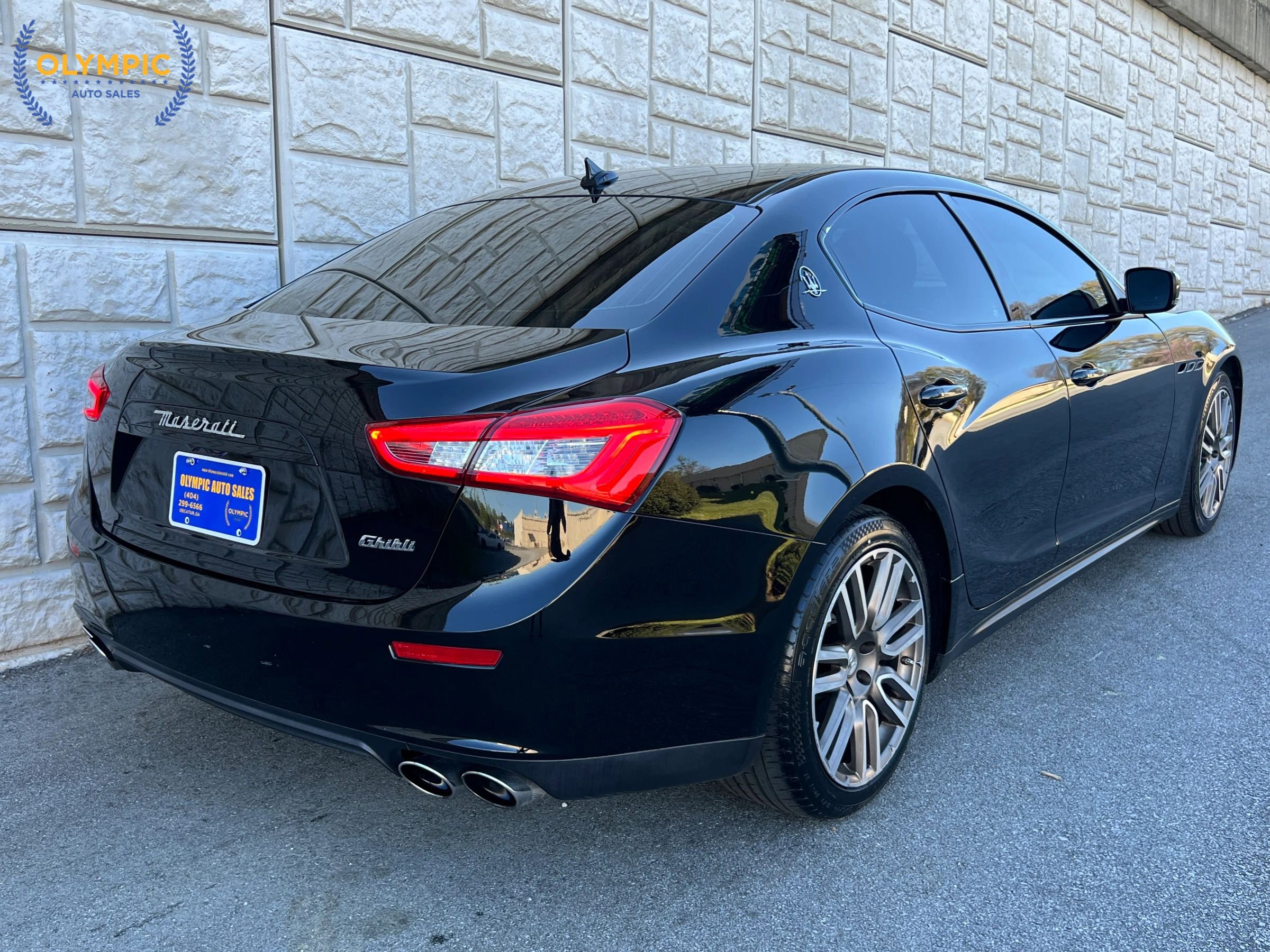 Used 2015 Maserati Ghibli image 6