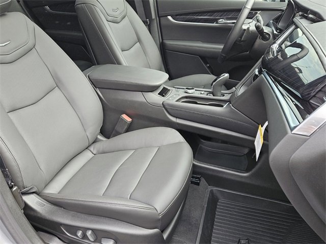 New 2025 Cadillac XT6 Premium Luxury w/ Technology Package image 22