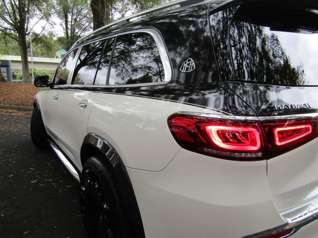 Used 2022 Mercedes-Benz Maybach GLS 600 4MATIC image 4
