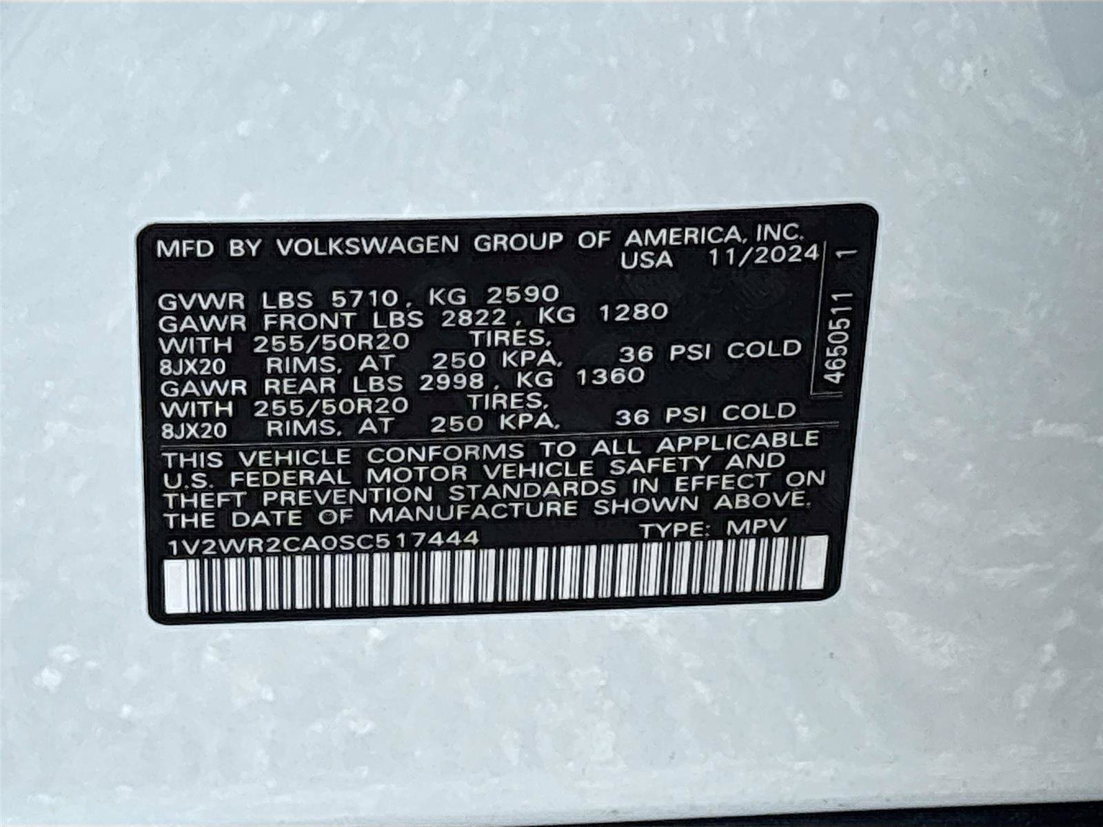 Used 2025 Volkswagen Atlas SE FWD image 36