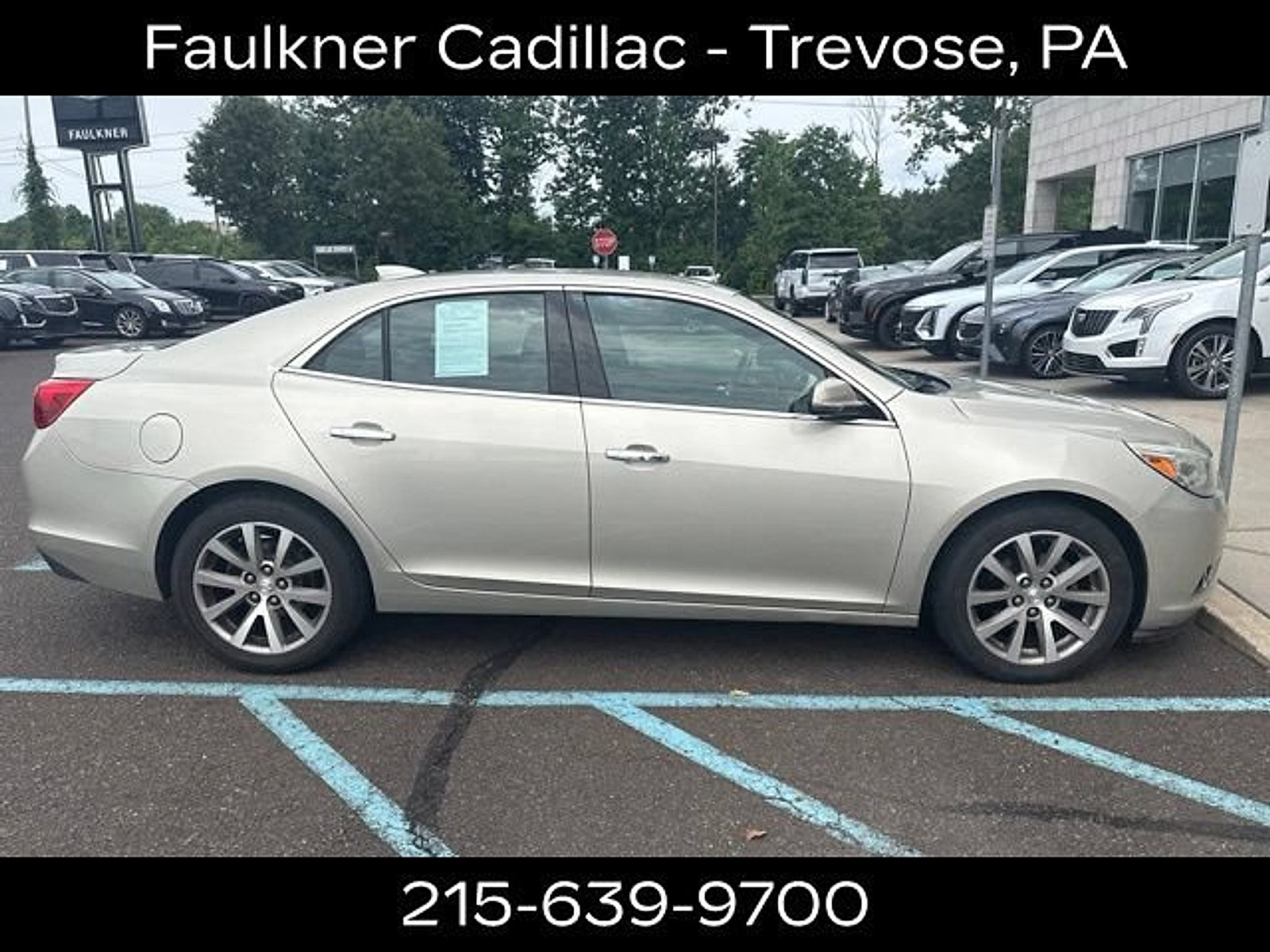 Used 2016 Chevrolet Malibu LTZ FWD image 2