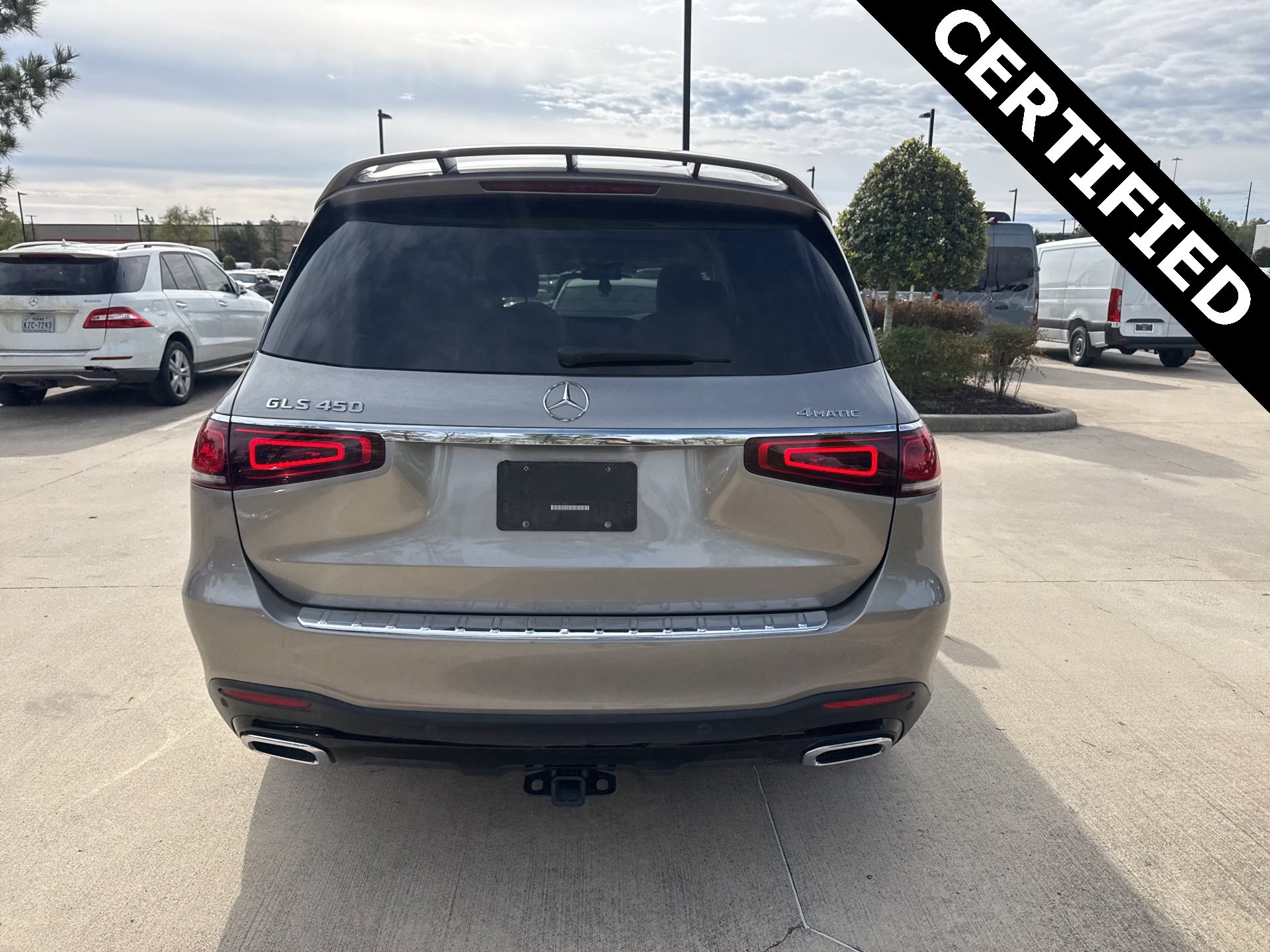 Used 2023 Mercedes-Benz GLS 450 4MATIC image 5