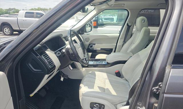 Used 2017 Land Rover Range Rover HSE AWD/4WD image 16