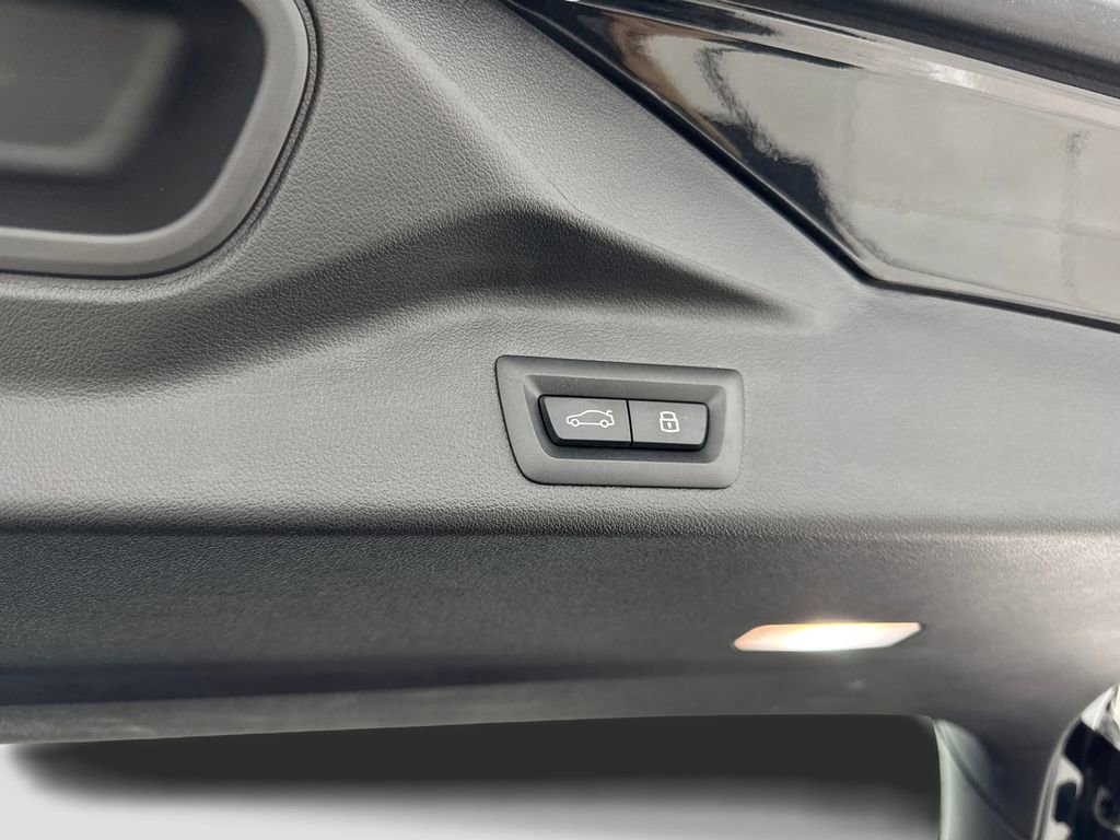 Used 2025 BMW X5 sDrive40i image 84