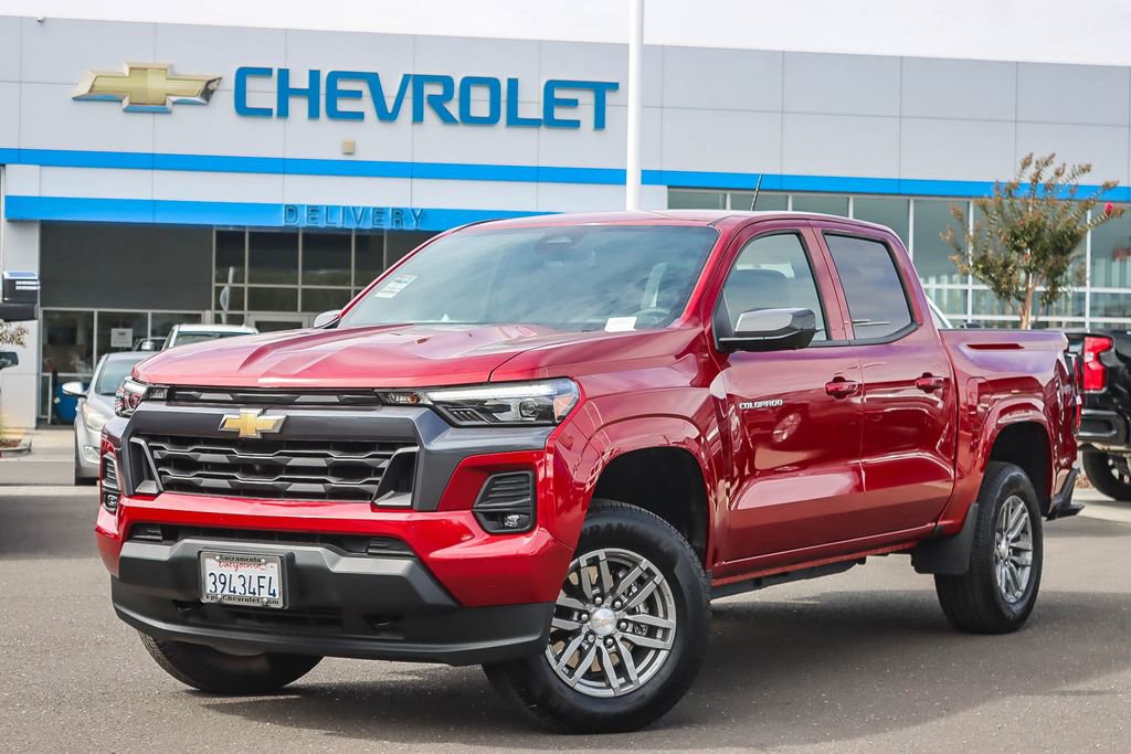New 2025 Chevrolet Colorado LT w/ LT Convenience Package
