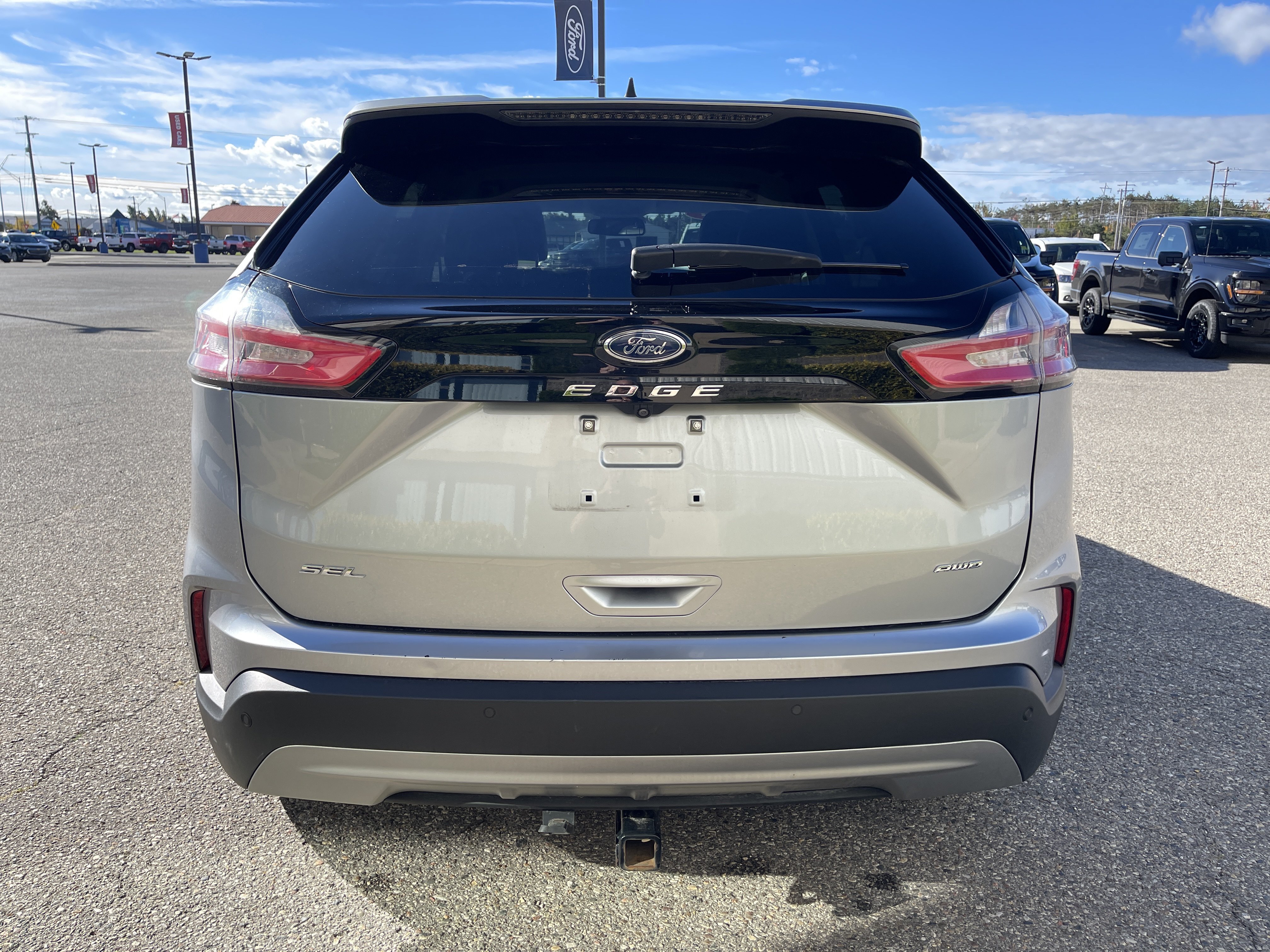 Used 2024 Ford Edge SEL AWD/4WD image 4