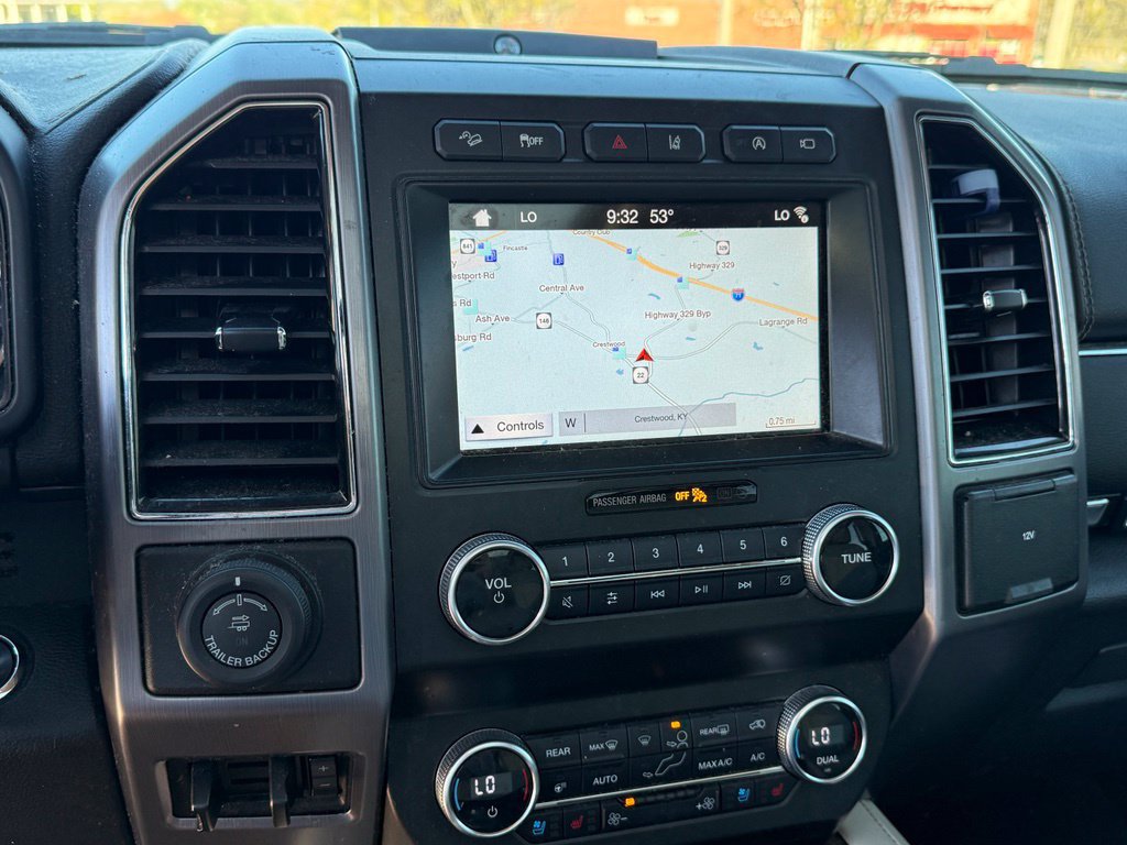 Used 2019 Ford Expedition Max Platinum AWD/4WD image 19