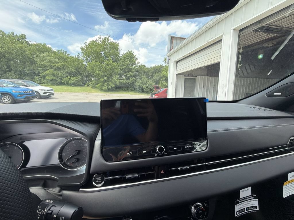 New 2026 Mitsubishi Outlander LE FWD image 16