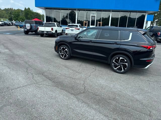 Used 2024 Mitsubishi Outlander SE AWD/4WD image 22