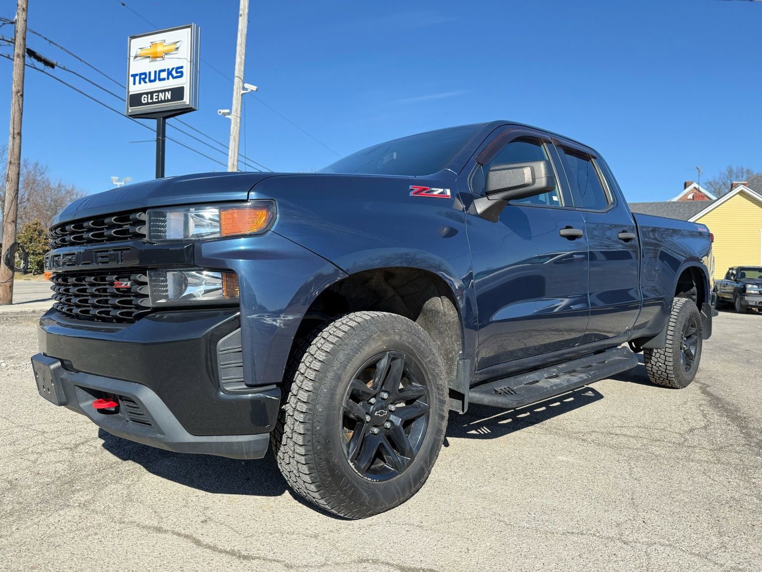 Used 2019 Chevrolet Silverado 1500 Custom Trail Boss image 2
