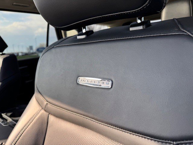 Used 2025 Ford Expedition Platinum w/ Driver's Package image 14