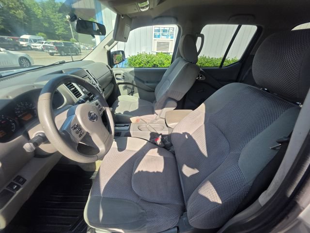 Used 2014 Nissan Frontier S AWD/4WD image 23